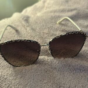 Guess Brown Aviator Sunglasses with Metal Frame